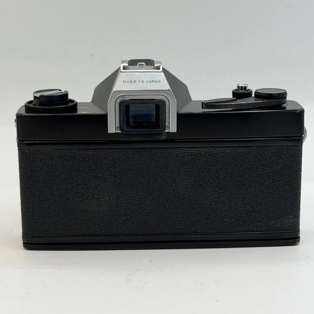 Sears TLS 35mm SLR Film Camera with Auto Sears 55mm f1.4 Lens Made in Japan